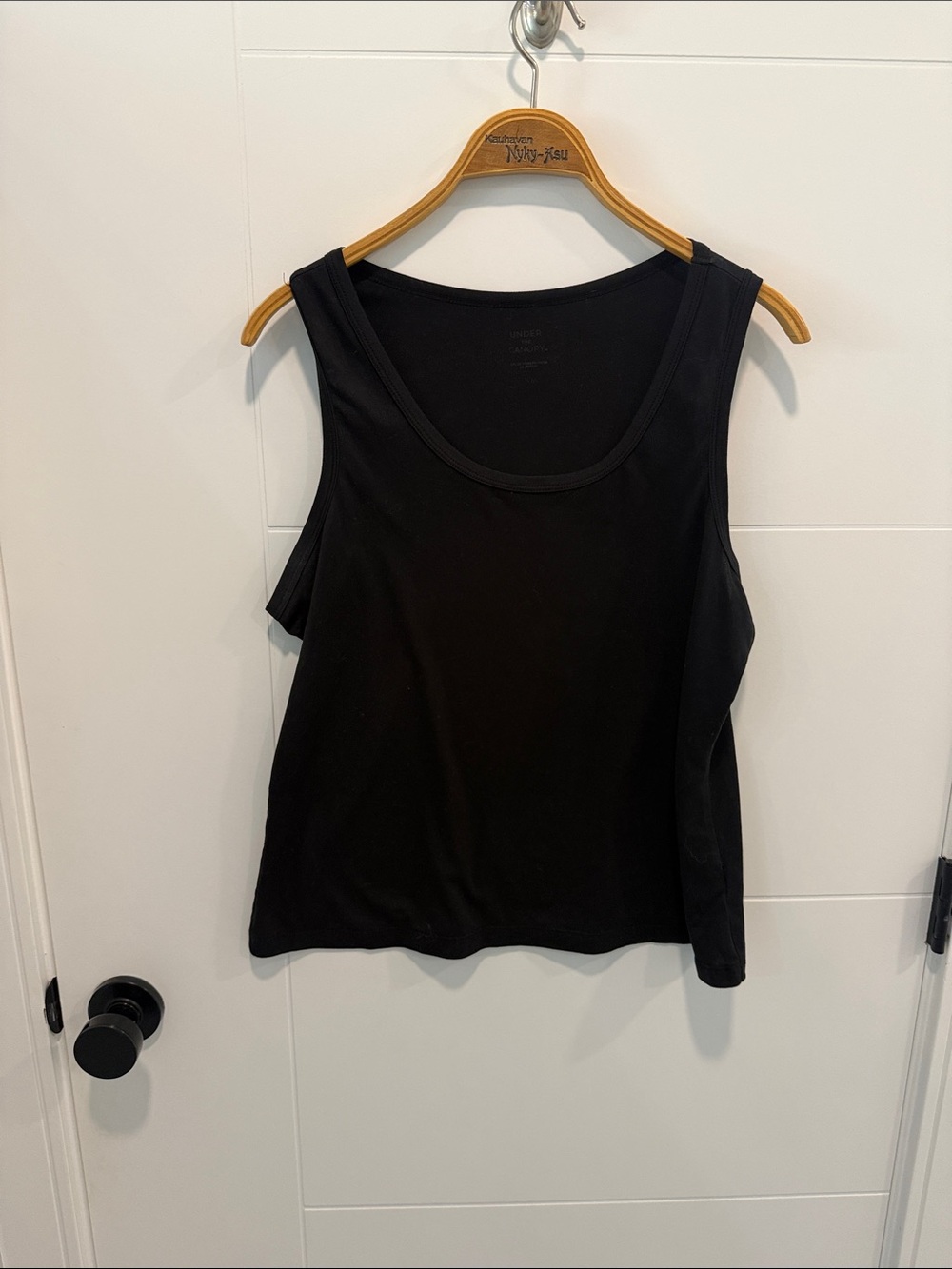 Under the canopy Classic Black Women's Tank Top - Sleeveless Basic size large